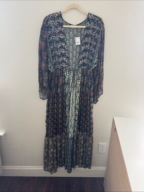 Free people Bohemian Navy Floral Maxi Dress OS